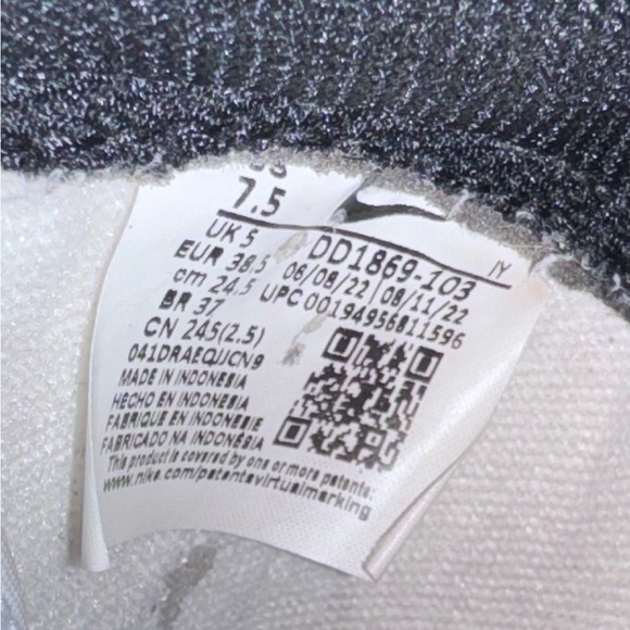 Jordan 1 high cut - Picture 3 of 3